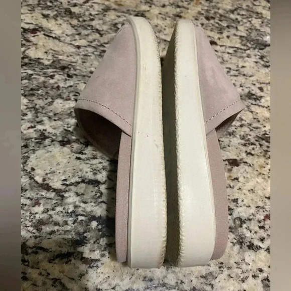 Ecco Yuma slides - Picture 6 of 9